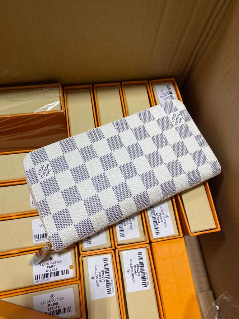 Wallets & Cardholders