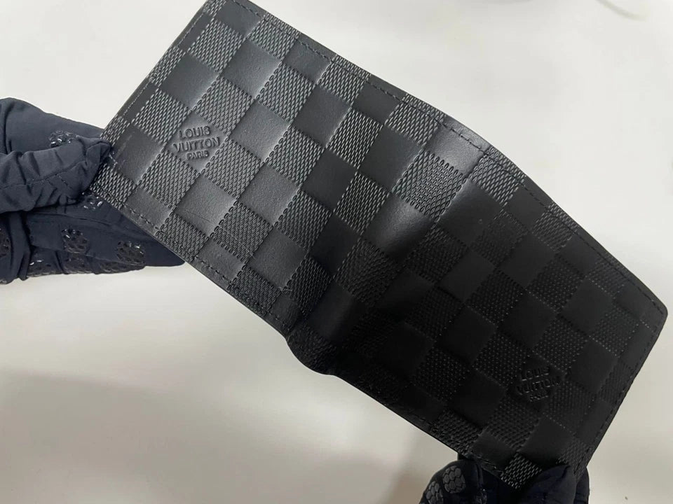 Louis Vuitton Men’s Damier Infini Leather Multiple Wallet – Luxury Bifold